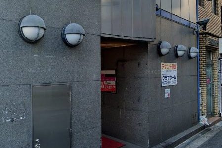 【体験談】大阪のホテヘル「やんちゃな仔猫京橋店」は本番（基盤）可？口コミや料金・おすすめ嬢を公開